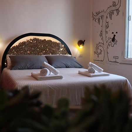 Liotru Maisonne, Rooms With En-Suite Bathroom And Shared Bathroom Катанія Екстер'єр фото
